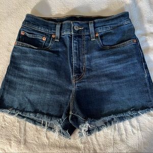 Dark blue Levi shorts